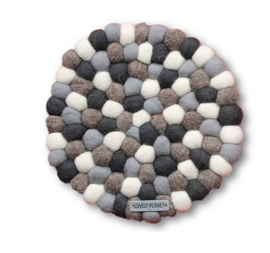 Rund Gryteunderlag av Filtkuler