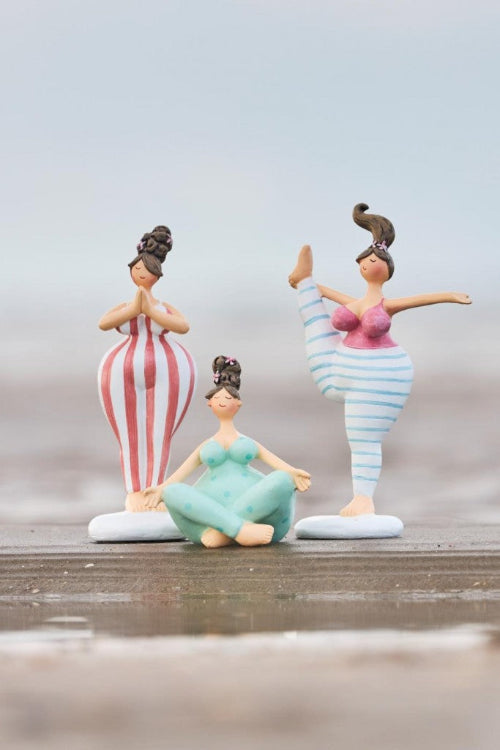 Damer i yoga positur pr stk.