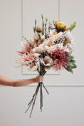 Last inn bildet i gallerivisningen, Happia Flower Green 85 x 30 cm
