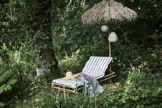 Lanterne lysgrå solcelle