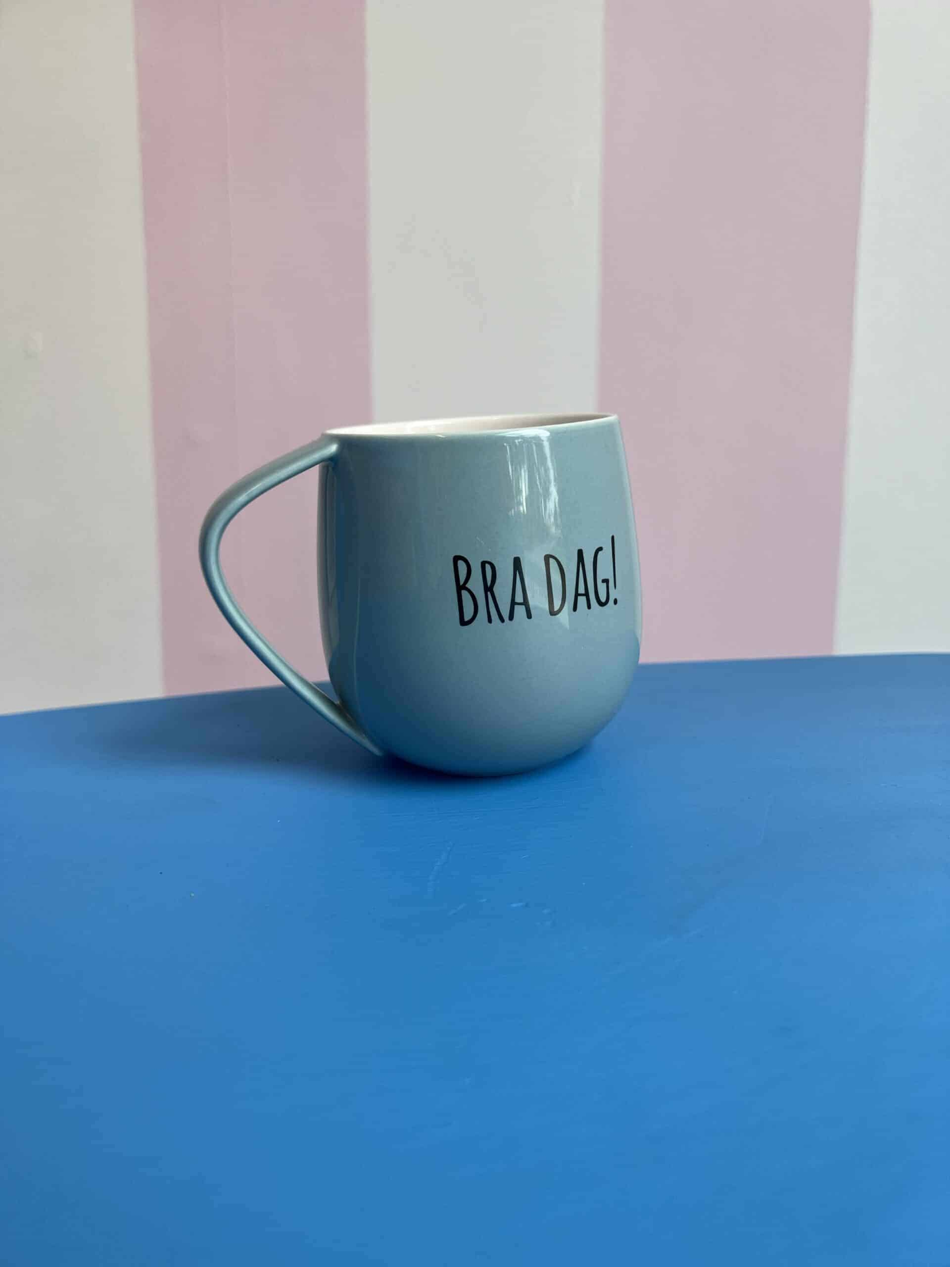 Lykketegning Krus Bra dag - lys blå