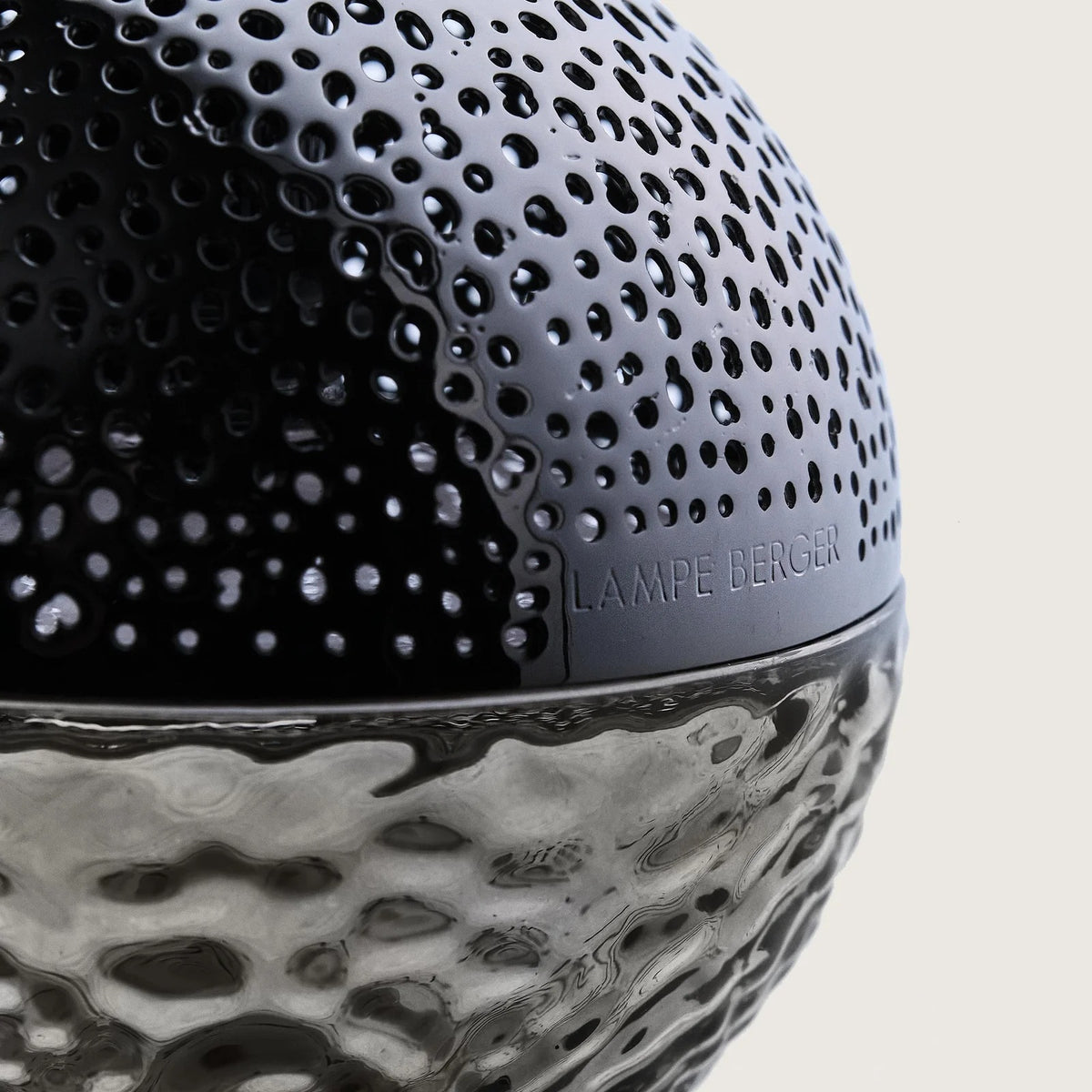 Maison Berger Duftlampe Gravity Noire