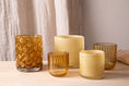 Last inn bildet i gallerivisningen, Telysholder gul glass
